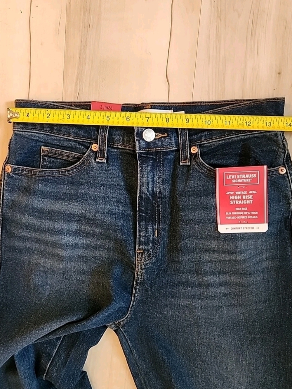 Levi Strauss Signature Women's Vintage High Rise Straight Jeans Size 2/26 - Picture 8 of 9